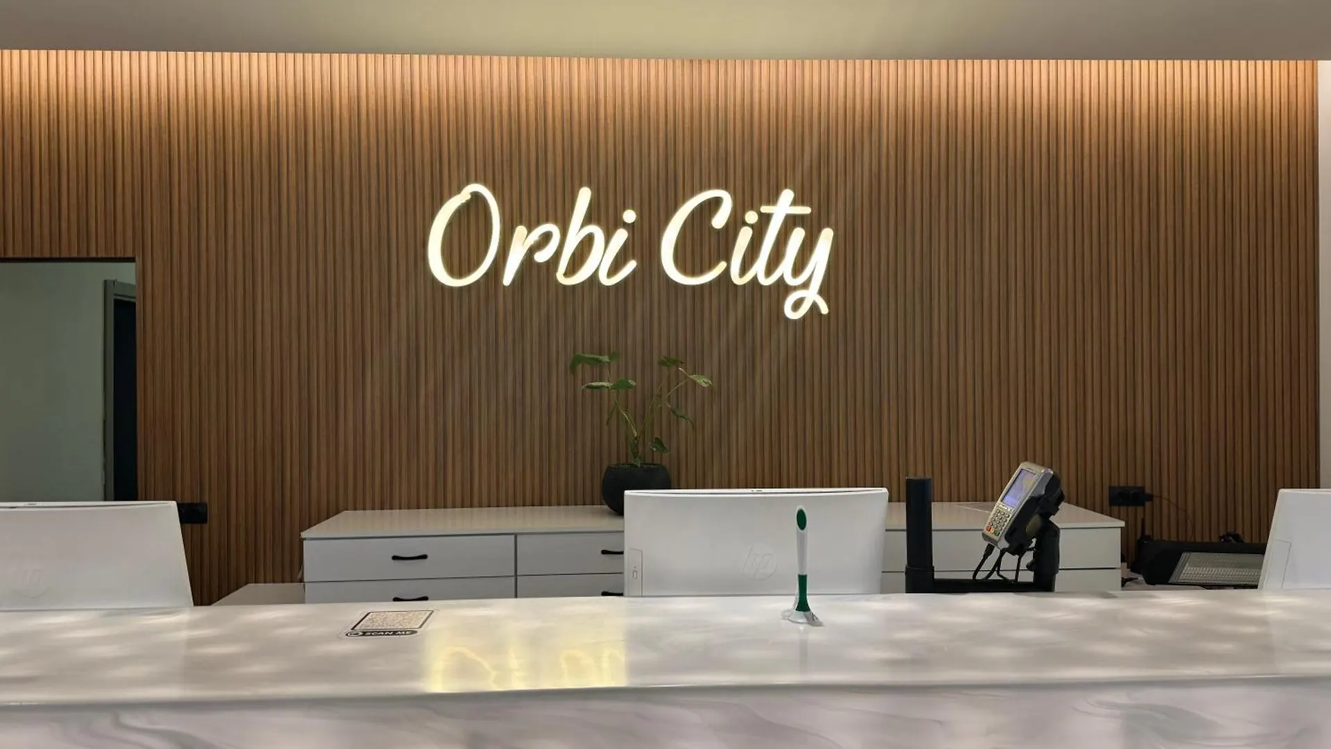 Downtown Centre In Batumi Aparthotel Orbi City 5*,