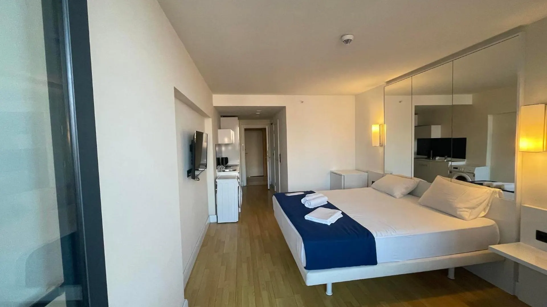 Downtown Centre In Batumi Aparthotel Orbi City Georgia